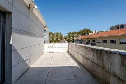 Apartamento T4 para Venda em Aldoar, Foz do Douro e Nevogilde