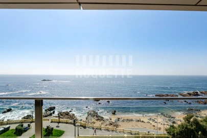 Apartamento T4 para Venda em Aldoar, Foz do Douro e Nevogilde
