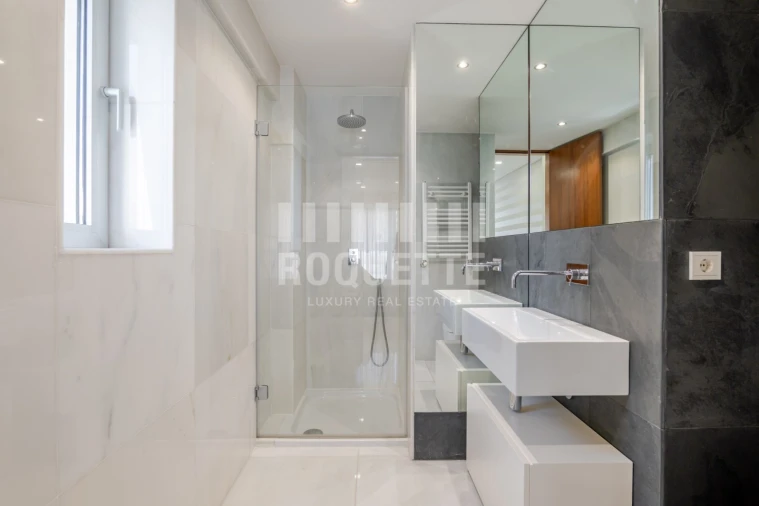 Apartamento T4 para Venda em Aldoar, Foz do Douro e Nevogilde Foto 15