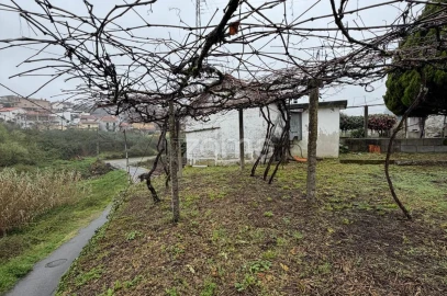 Moradia T2 para Venda em Eja