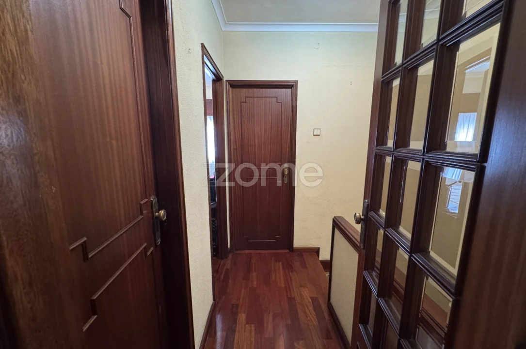 Moradia T3 para Venda em Mafamude e Vilar do Paraíso Foto 9