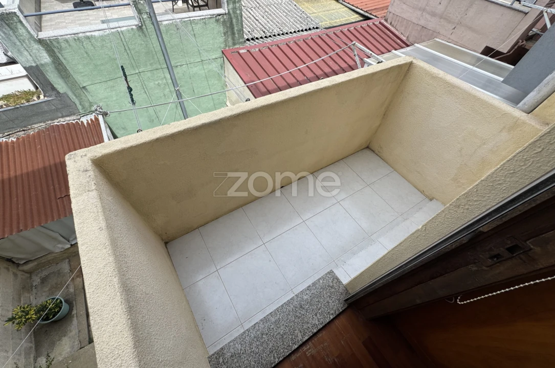 Moradia T3 para Venda em Mafamude e Vilar do Paraíso Foto 18