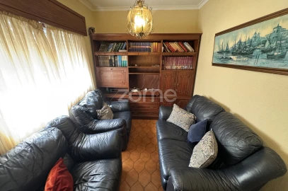 Moradia T3 para Venda em Mafamude e Vilar do Paraíso