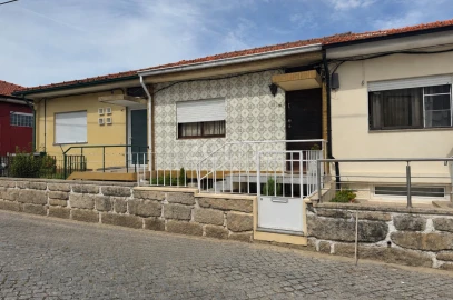 Moradia T3 para Venda em Mafamude e Vilar do Paraíso