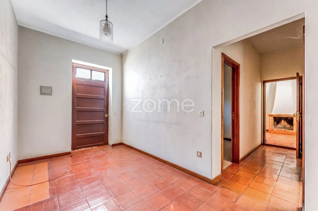 Moradia T2 para Venda em Avessadas e Rosém Foto 15
