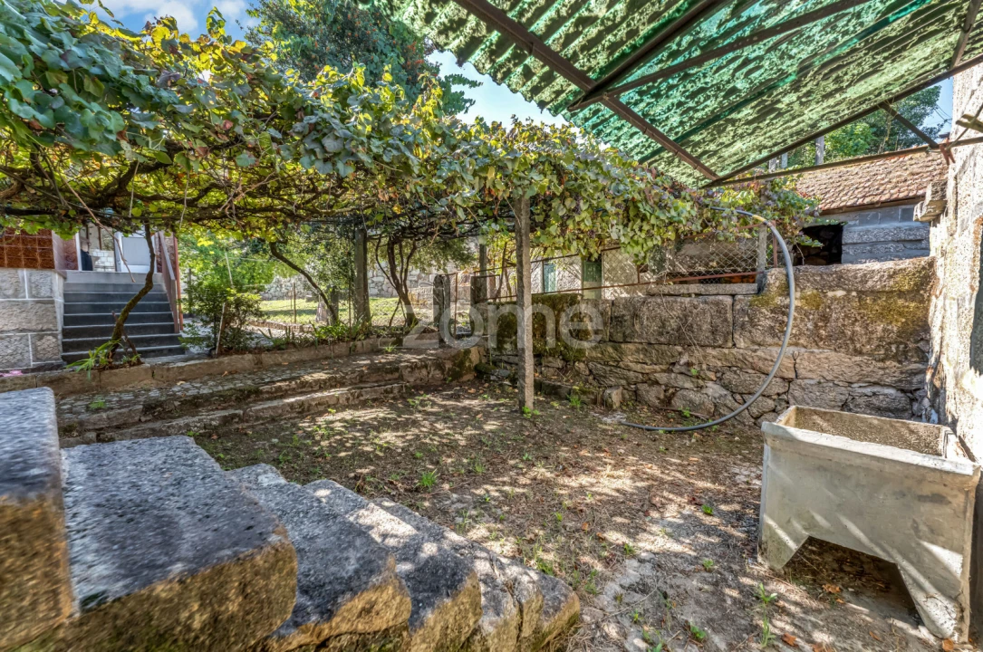 Moradia T2 para Venda em Avessadas e Rosém Foto 6