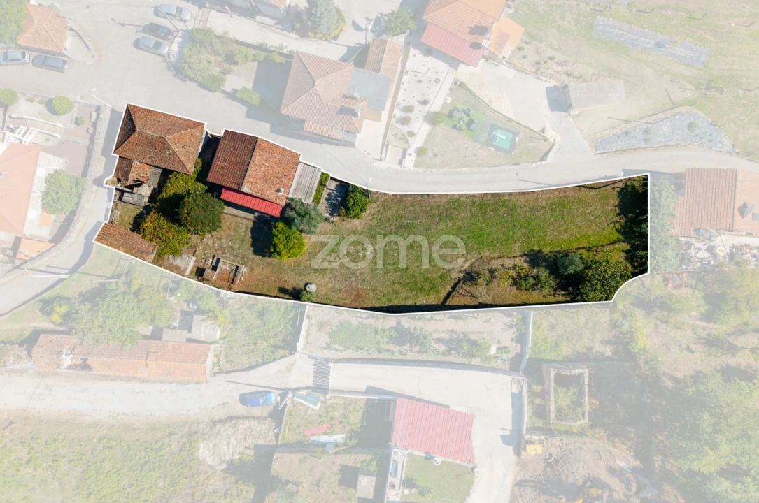Moradia T3 para Venda em Avessadas e Rosém Foto 15