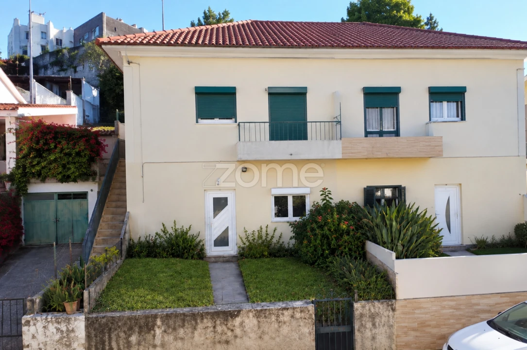 Moradia T2 para Venda em Braga (São José de São Lázaro e São João do Souto) Foto 2