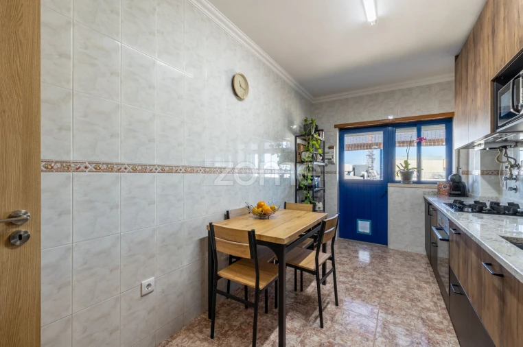 Apartamento T3 para Venda em Marinha Grande Foto 9