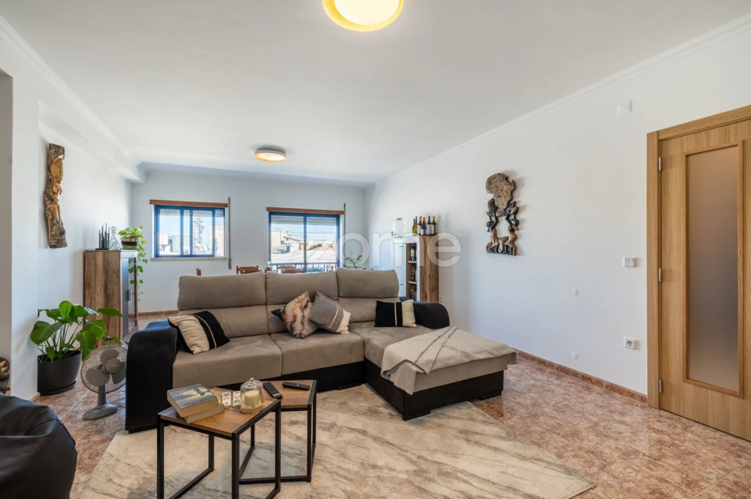 Apartamento T3 para Venda em Marinha Grande Foto 27