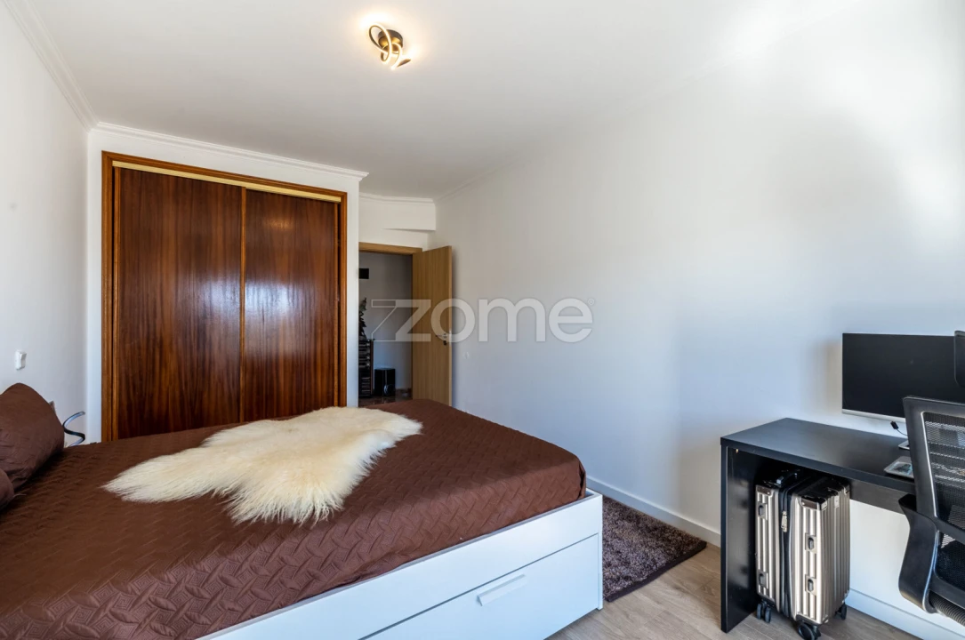 Apartamento T3 para Venda em Marinha Grande Foto 11