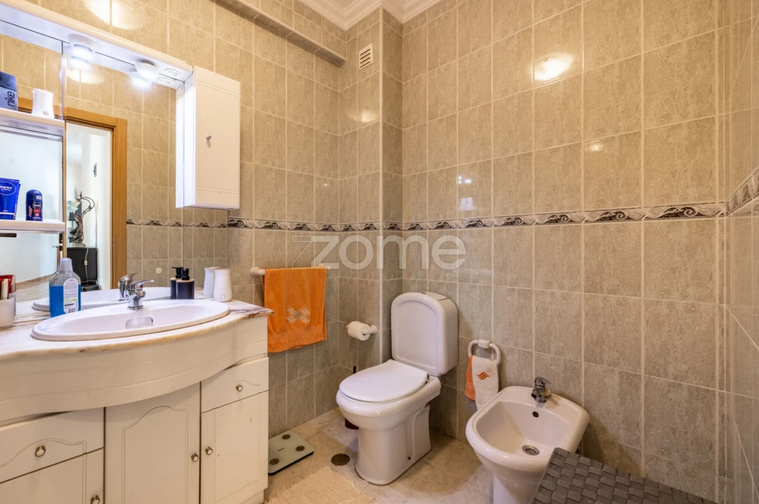 Apartamento T3 para Venda em Marinha Grande Foto 12