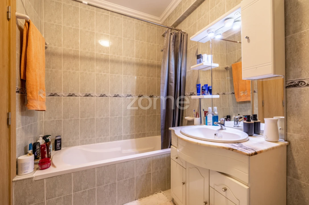 Apartamento T3 para Venda em Marinha Grande Foto 13