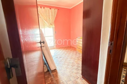 Apartamento T2 para Venda em Agualva e Mira-Sintra