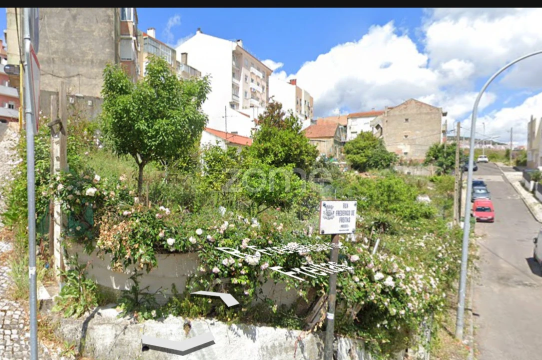 Terreno para Venda em Encosta do Sol Foto 9