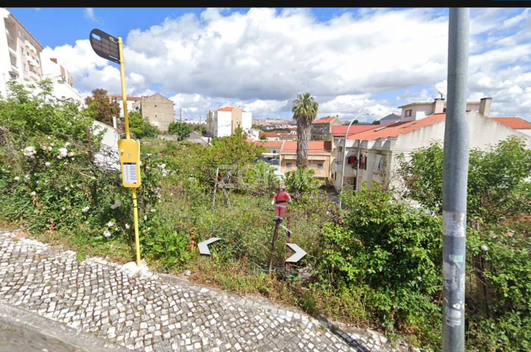 Terreno para Venda em Encosta do Sol Foto 10