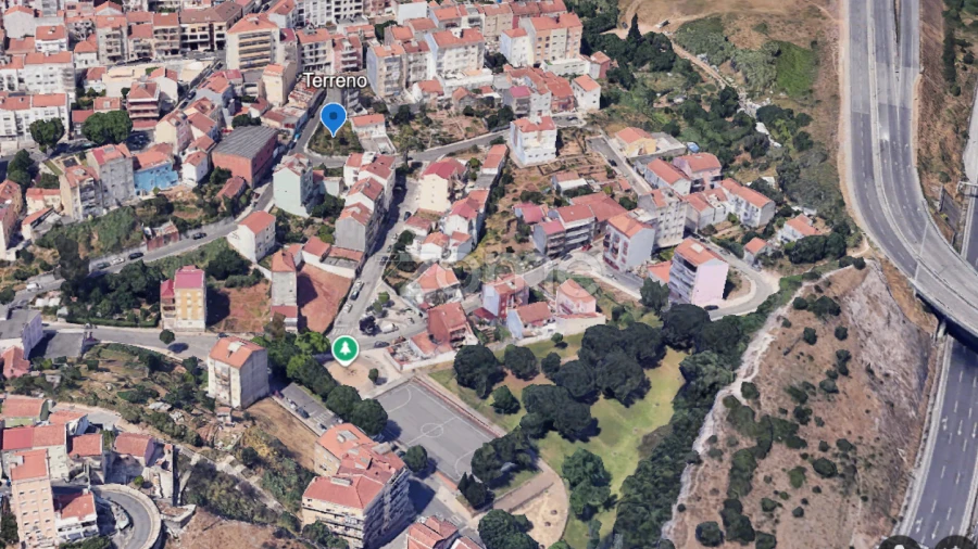 Terreno para Venda em Encosta do Sol