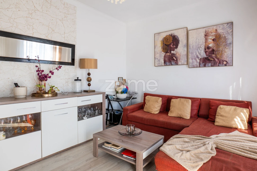 Apartamento T2 para Venda em Laranjeiro e Feijó Foto 1