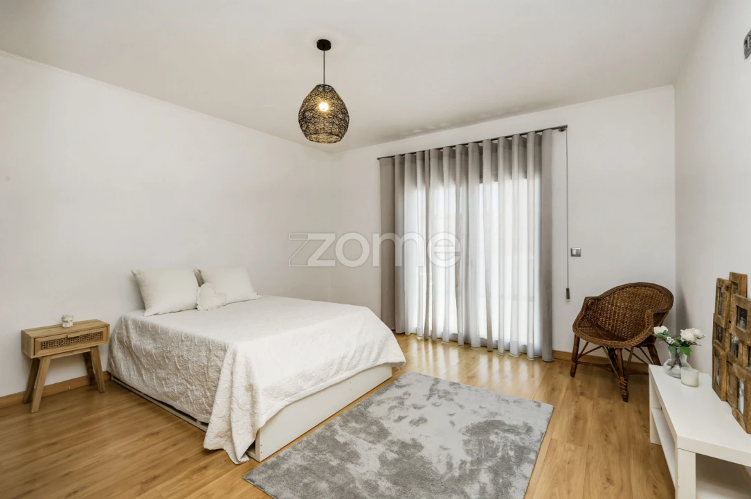 Moradia T5 para Venda em São Domingos de Rana Foto 25