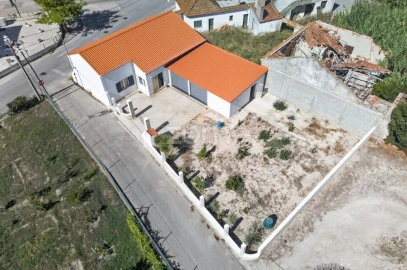 Moradia T1 para Venda em Vale da Pedra