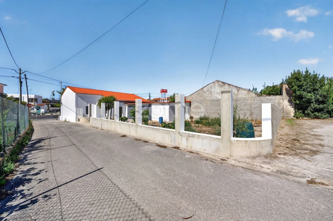 Moradia T1 para Venda em Vale da Pedra Foto 38