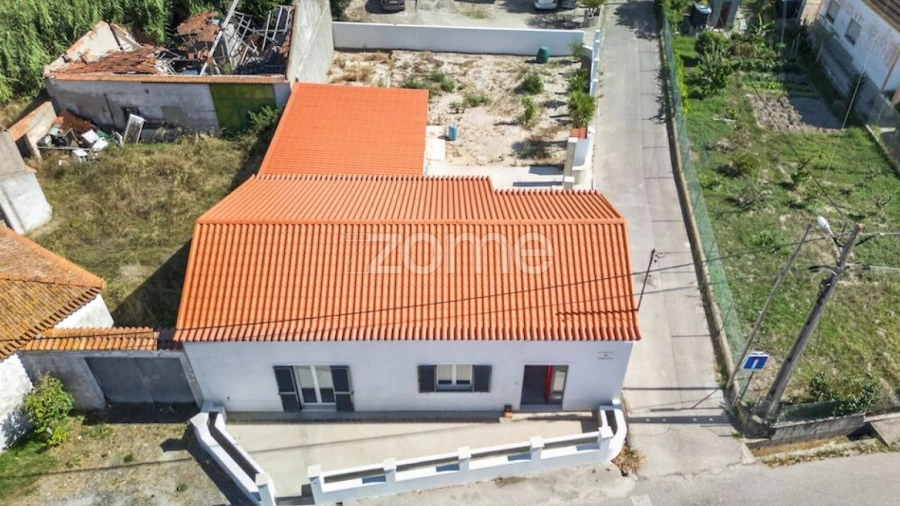 Moradia T1 para Venda em Vale da Pedra