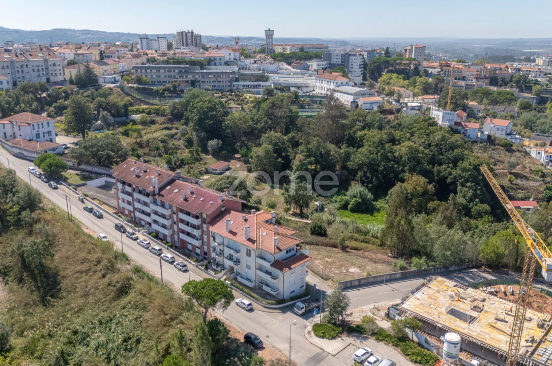 Apartamento T2 para Venda em Santo Antonio dos Olivais Foto 34