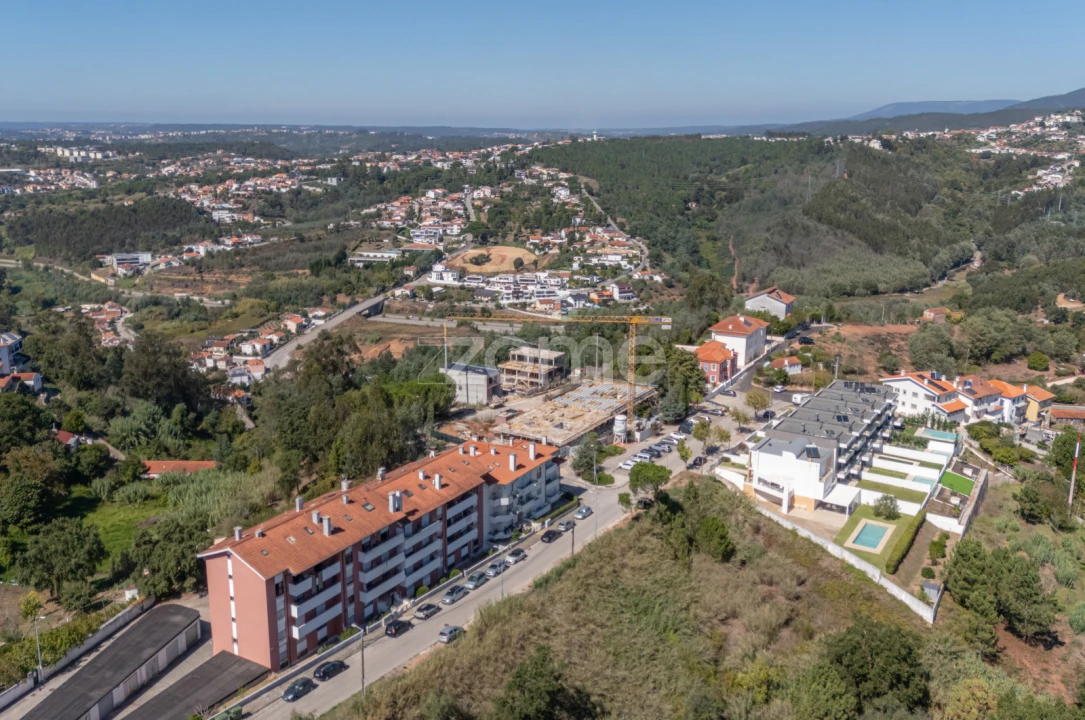 Apartamento T2 para Venda em Santo Antonio dos Olivais Foto 35