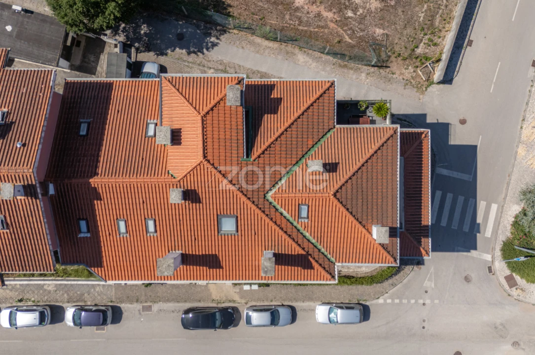 Apartamento T2 para Venda em Santo Antonio dos Olivais Foto 4
