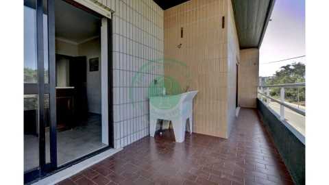 Apartamento T2 para Arrendamento em Tavarede