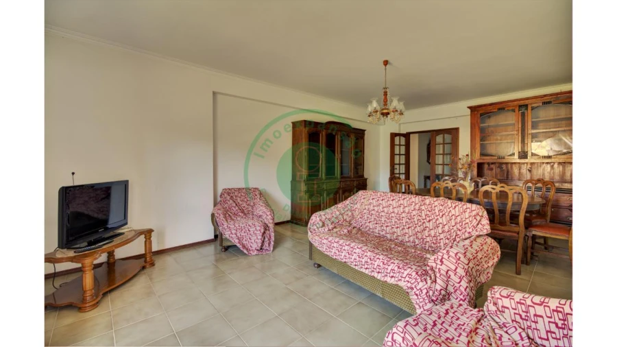 Apartamento T2 para Arrendamento em Tavarede Foto 2