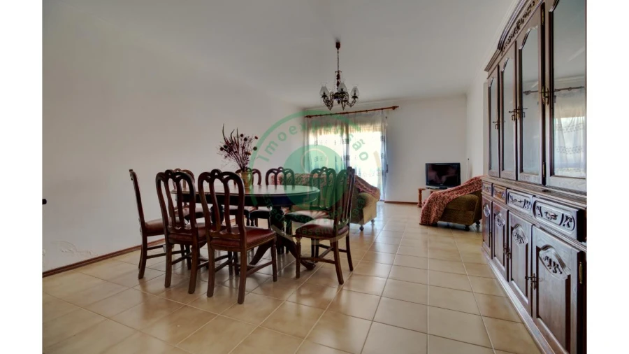 Apartamento T2 para Arrendamento em Tavarede