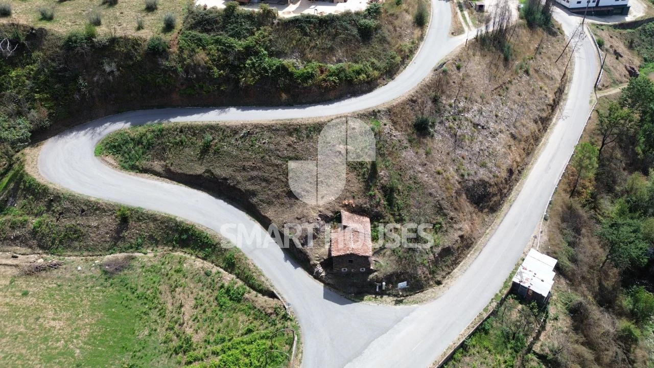 Moradia T1 para Venda em Pomares Foto 9