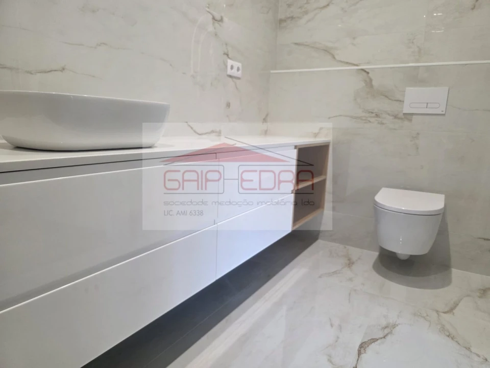 Apartamento T2 para Venda em Madalena Foto 17