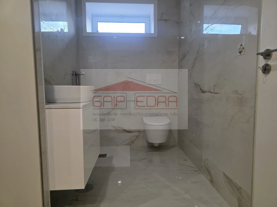 Apartamento T2 para Venda em Madalena Foto 21