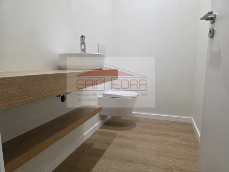 Apartamento T2 para Venda em Madalena Foto 23