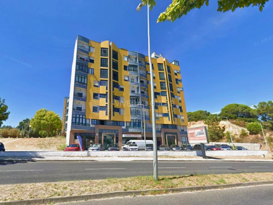 Apartamento T3 para Venda em Laranjeiro e Feijó Foto 26