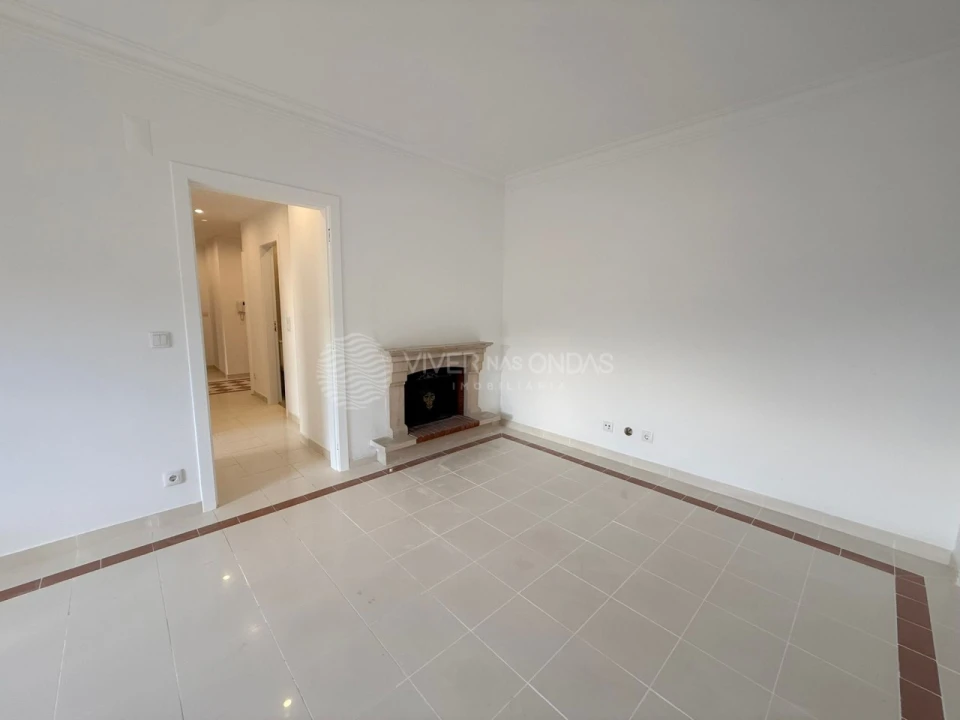 Apartamento T3 para Venda em Laranjeiro e Feijó Foto 9