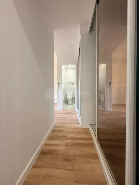 Apartamento T3 para Venda em Laranjeiro e Feijó