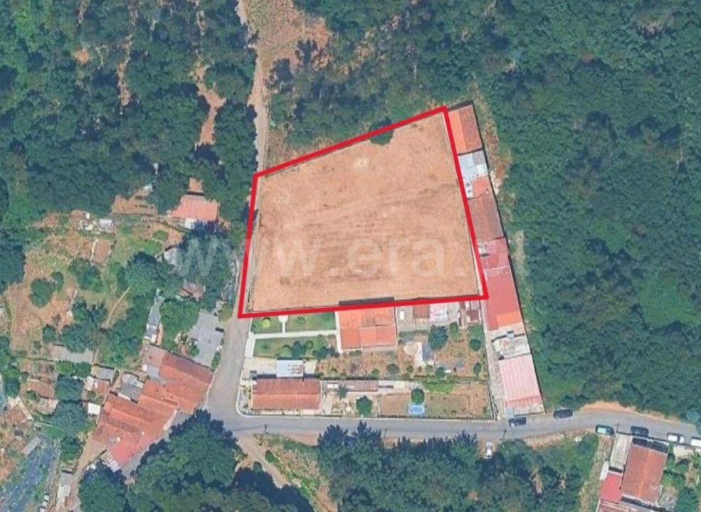 Terreno para Venda em Avintes Foto 1
