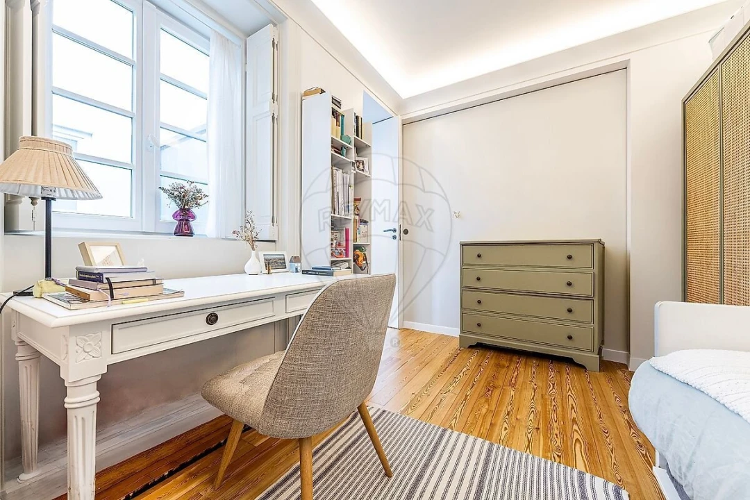 Apartamento T2 para Venda em Avenidas Novas Foto 9