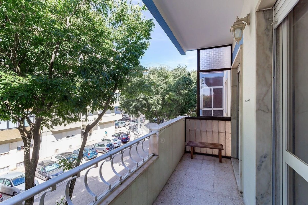 Apartamento T3 para Venda em Almada, Cova da Piedade, Pragal e Cacilhas Foto 9