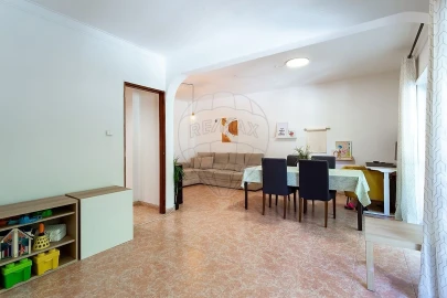 Apartamento T3 para Venda em Almada, Cova da Piedade, Pragal e Cacilhas