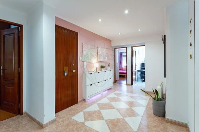 Apartamento T3 para Venda em Almada, Cova da Piedade, Pragal e Cacilhas