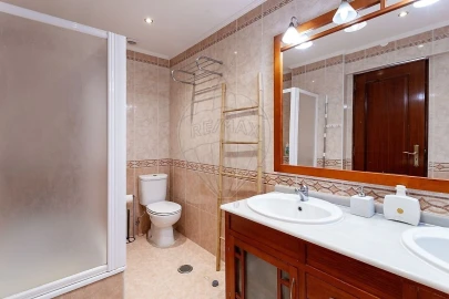 Apartamento T3 para Venda em Almada, Cova da Piedade, Pragal e Cacilhas