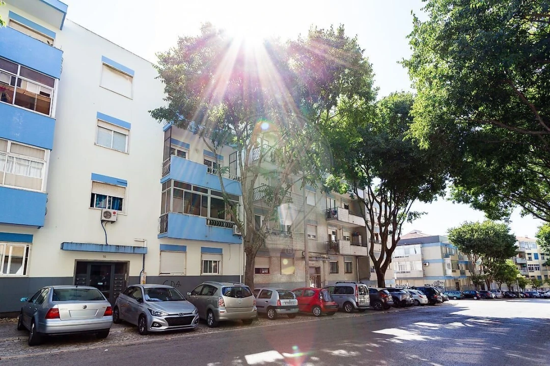 Apartamento T3 para Venda em Almada, Cova da Piedade, Pragal e Cacilhas Foto 45
