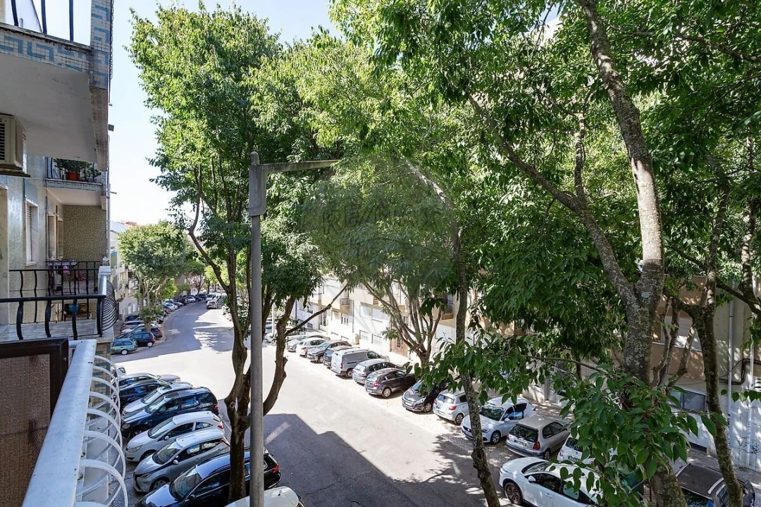 Apartamento T3 para Venda em Almada, Cova da Piedade, Pragal e Cacilhas Foto 8