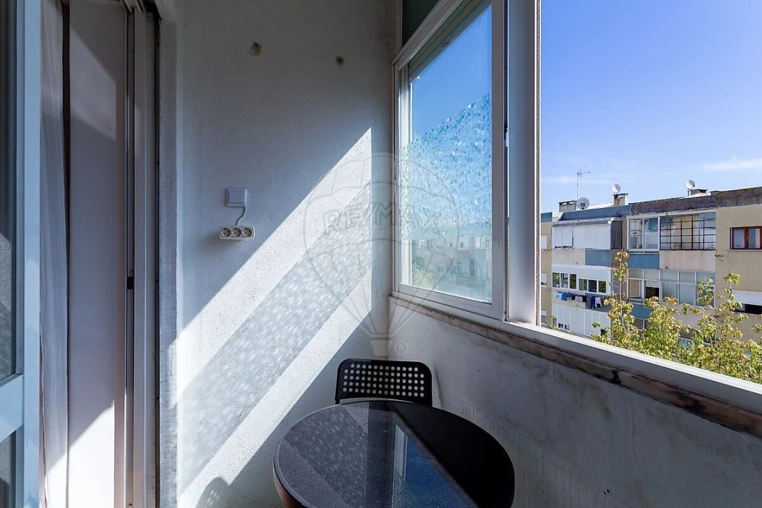 Apartamento T3 para Venda em Almada, Cova da Piedade, Pragal e Cacilhas Foto 31