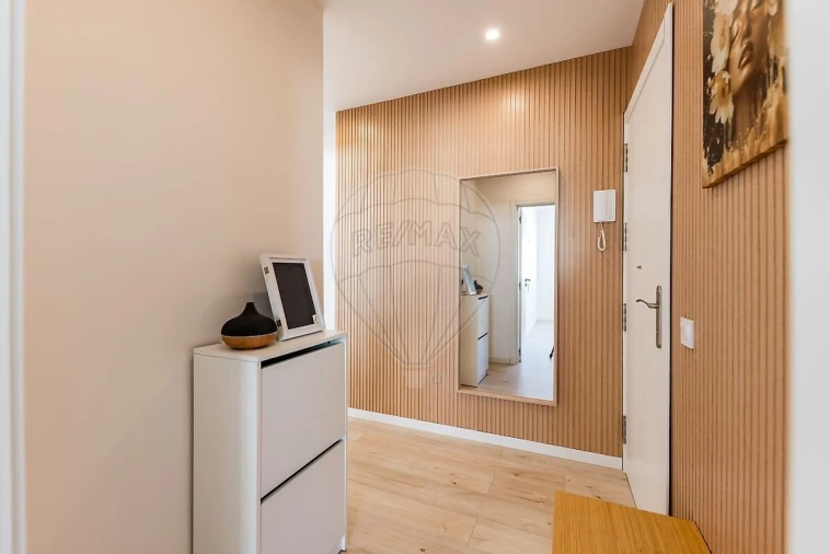 Apartamento T3 para Venda em Rio de Mouro Foto 18