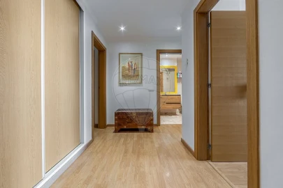 Apartamento T3 para Venda em Parque das Nações